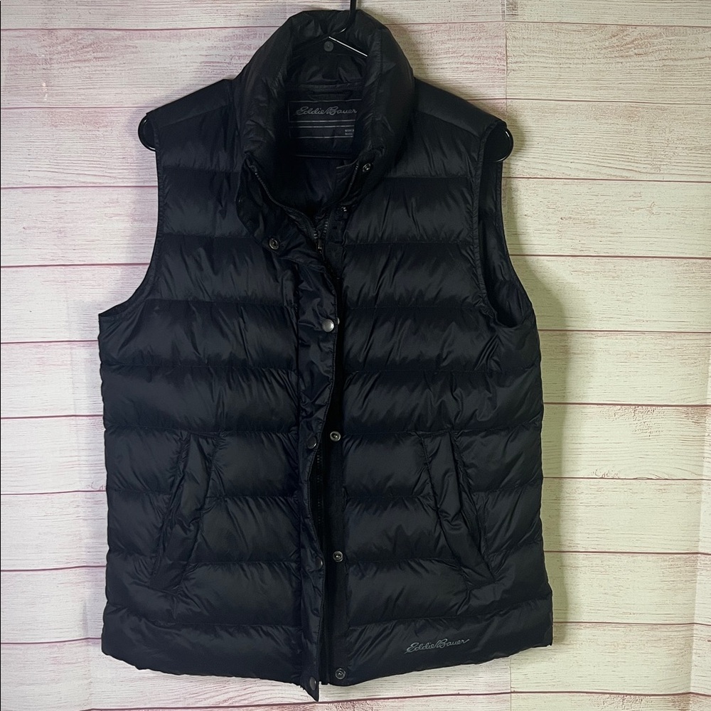 Eddie Bauer Black Puffer Full Zipper Snap Vest Size‎ Medium